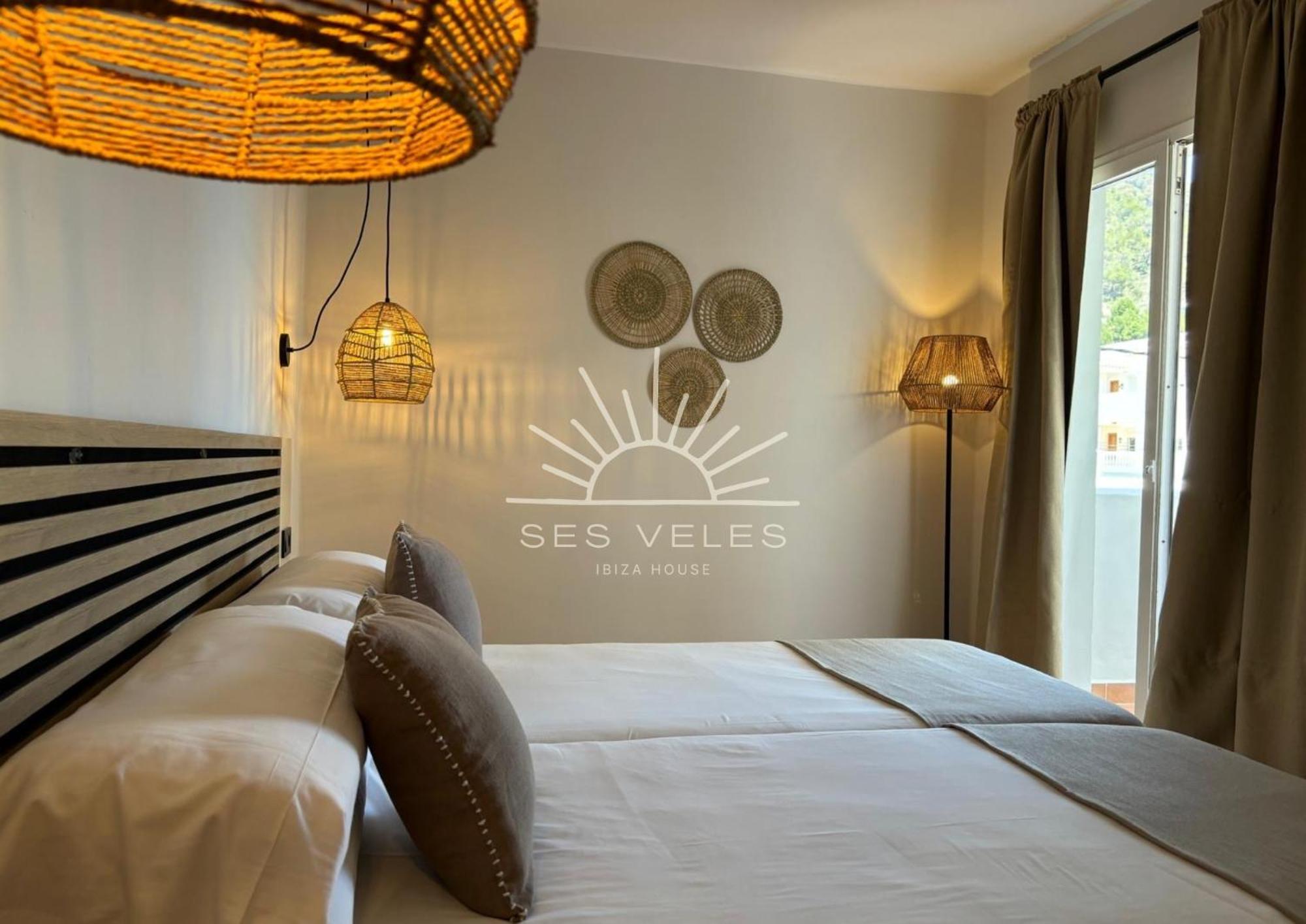 Apartamentos Ses Veles Cala Llonga  Exteriér fotografie