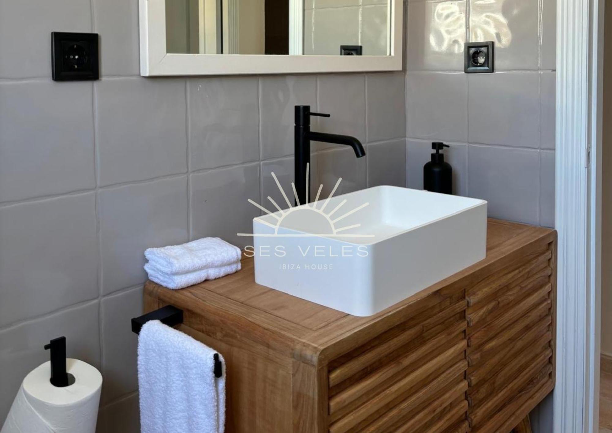 Apartamentos Ses Veles Cala Llonga  Exteriér fotografie