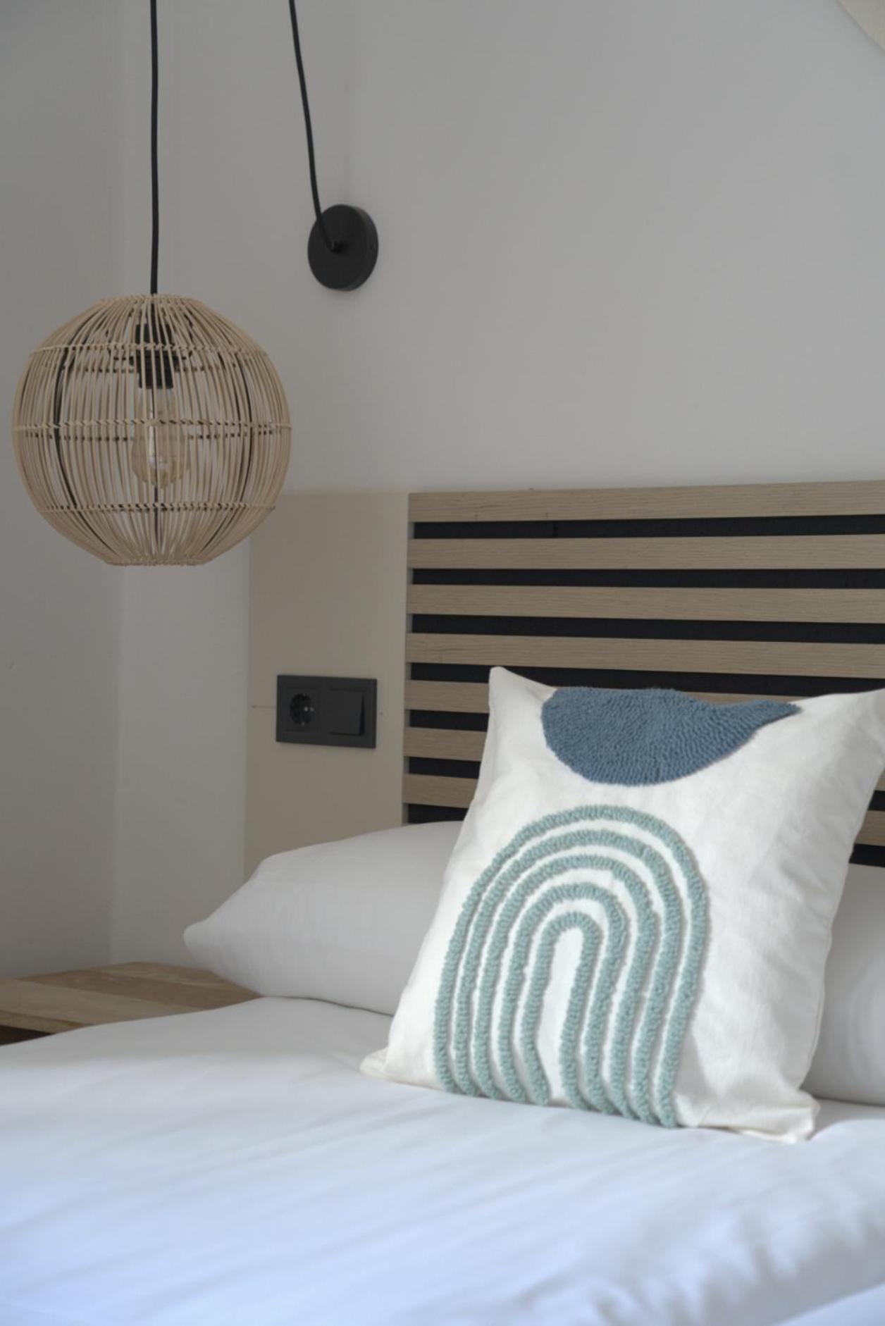 Apartamentos Ses Veles Cala Llonga  Exteriér fotografie