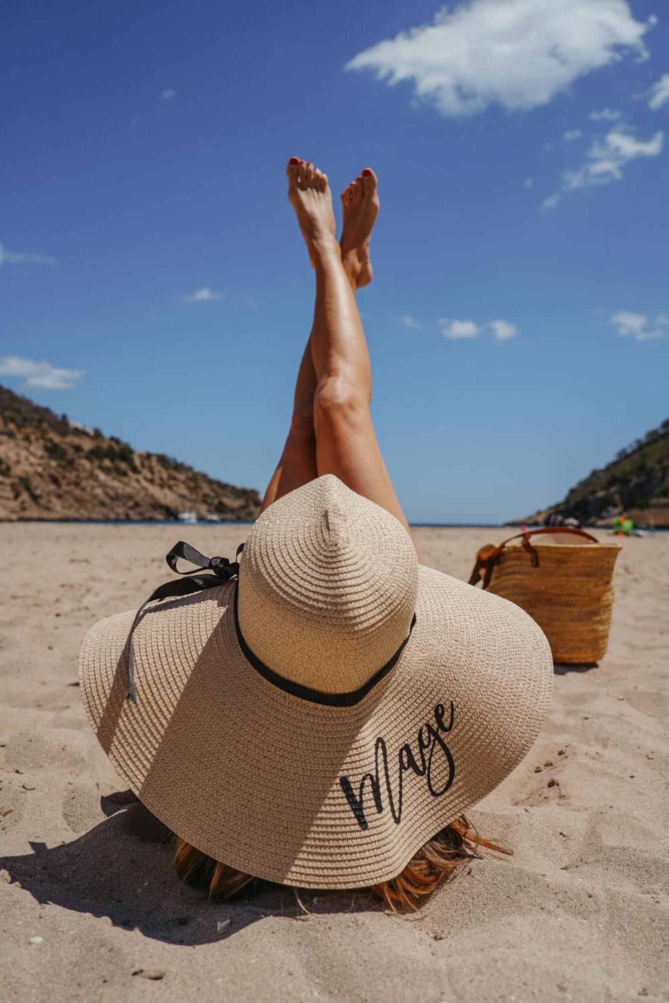 Apartamentos Ses Veles Cala Llonga  Exteriér fotografie