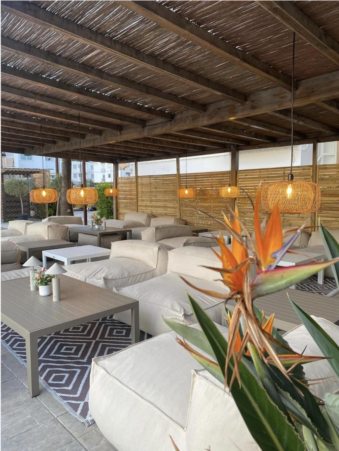 Apartamentos Ses Veles Cala Llonga  Exteriér fotografie
